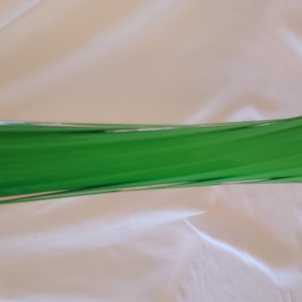 16" Electric Green Swirl Vase 💚 - Picture 6 of 10
